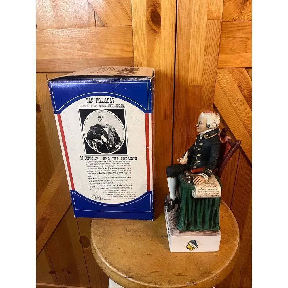 McCormick Distilling Co Patriot Porcelain Decanter John Hancock w Orig Box (7766
